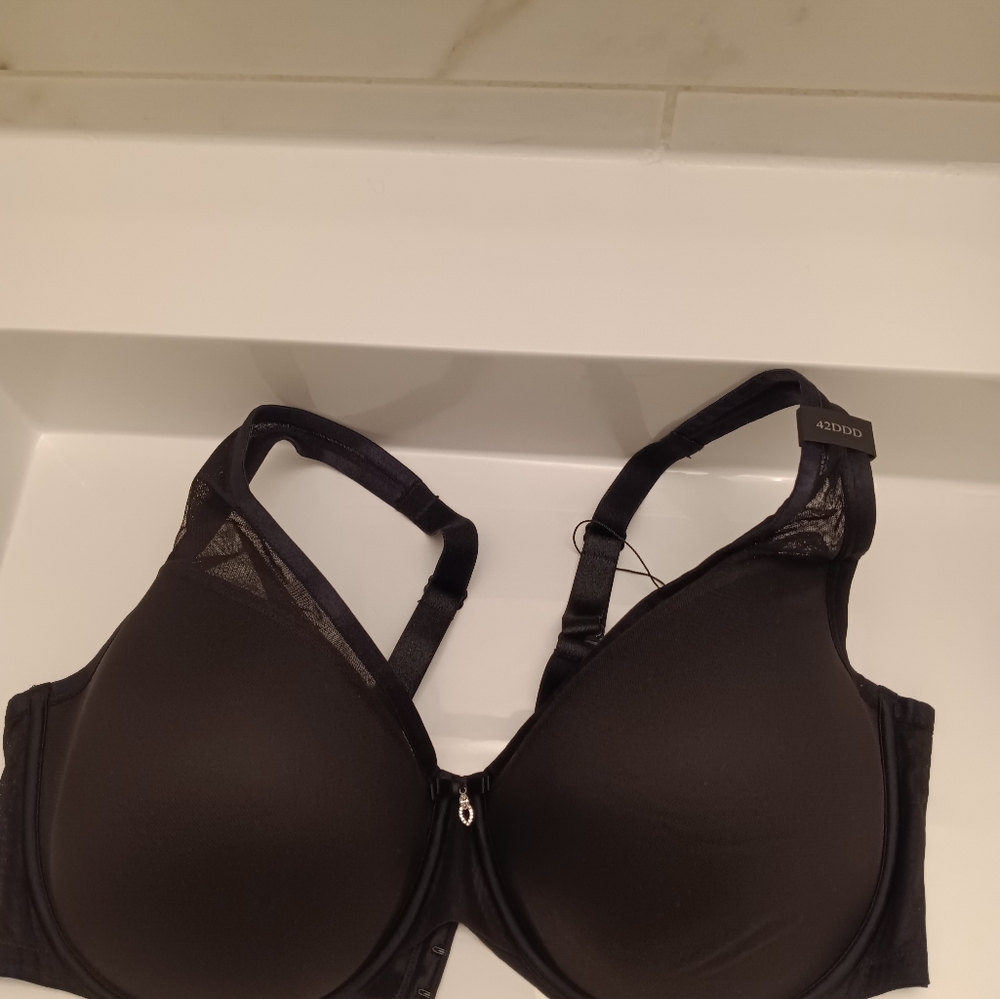 Curvy Couture Bra Size 42DDD